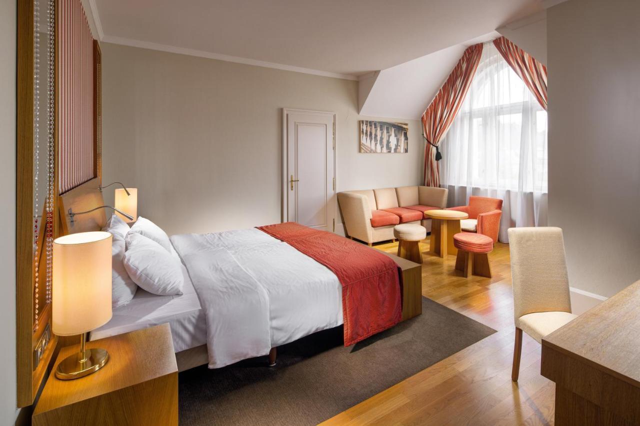 Mamaison Riverside 5* Praga