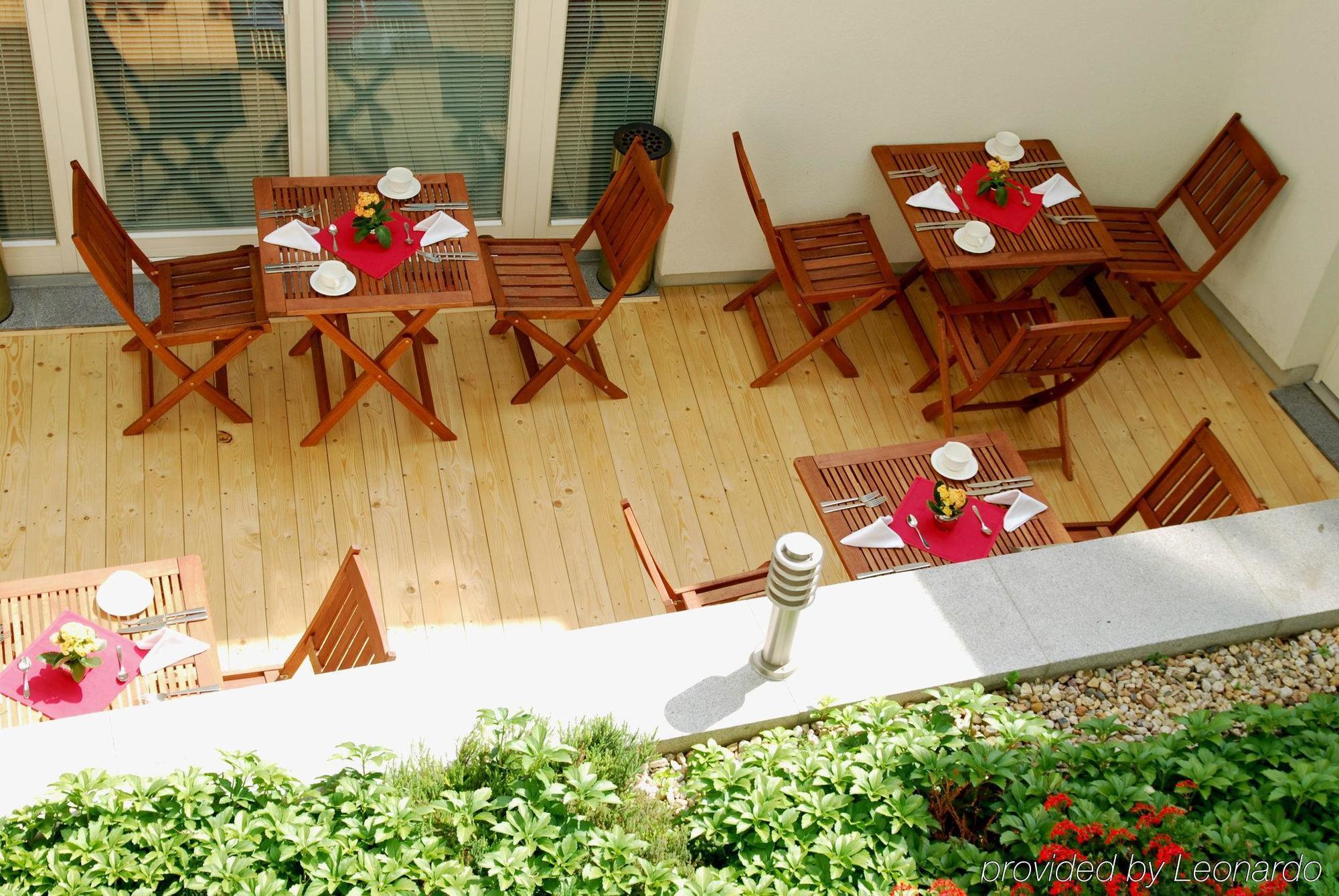 Готель Mamaison Riverside Прага