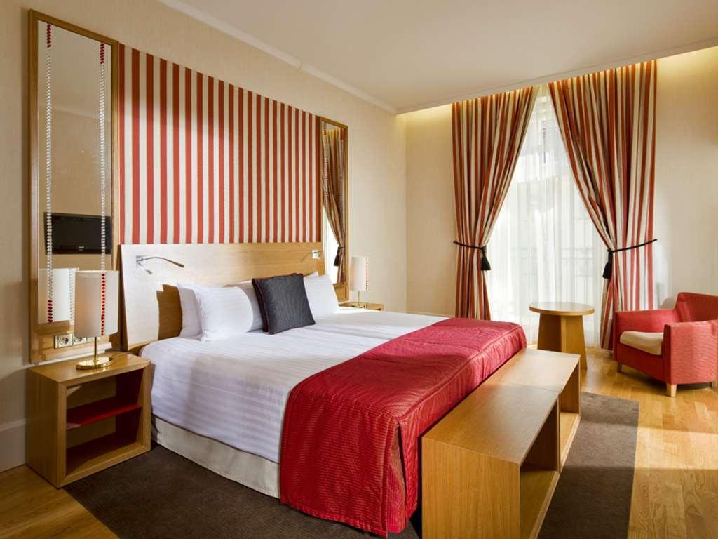 Mamaison Riverside 5* Praha